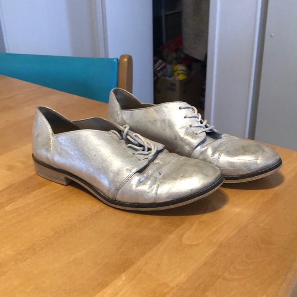 Metallic oxford shoes - Picture 1 of 4